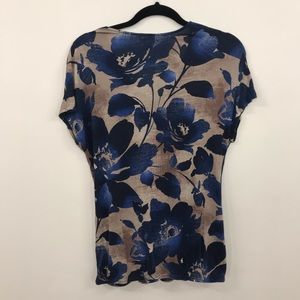 Tommy Bahama Tops - Tommy Bahama | V neck top with Twist at Bottom Tommy Bahama Tops - Tommy Bahama | V neck top with Twist at Bottom